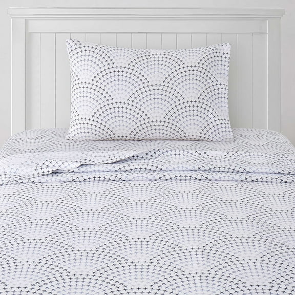 Kids Classic Printed Microfiber Sheet Sets, Ultra Soft Fitted Sheets with Straps - Airplanes, Twin Size