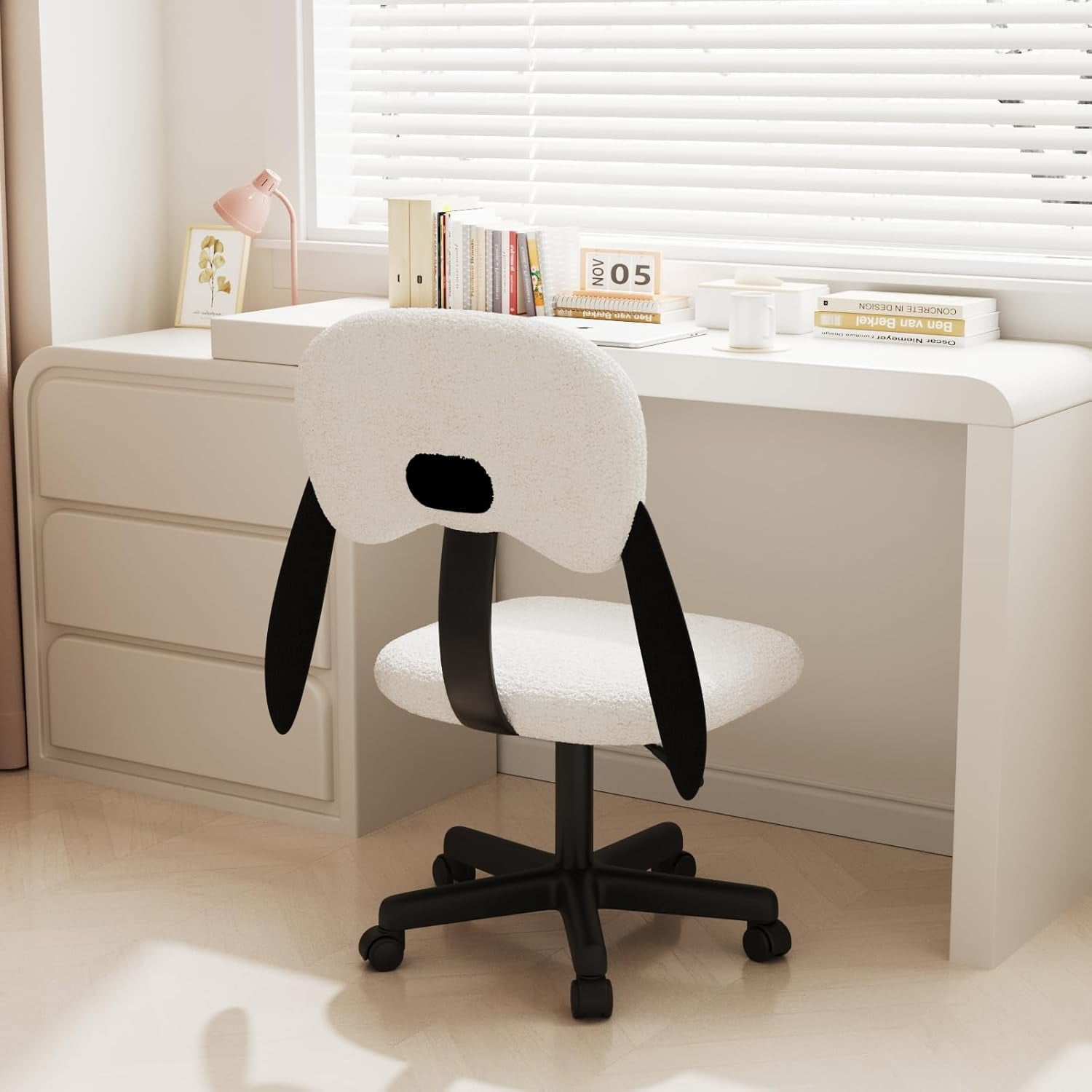 Kids Desk Chair, Adjustable Comfy Swivel Computer Chairs with Wheels ...