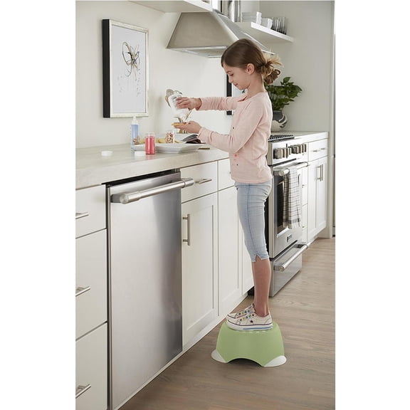 Kids One Step Small Step Stool 2 Pack Lightweight Non Slip Slip Resistant Feet Stable Round Shape Easy To Clean For Home Use