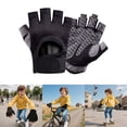 thumbnail image 1 of Kids Training Gloves, Half Finger Anti Slip Polyester Sports Gloves for Cycling Fitness Outdoor Activities and Exercise, 1 of 4