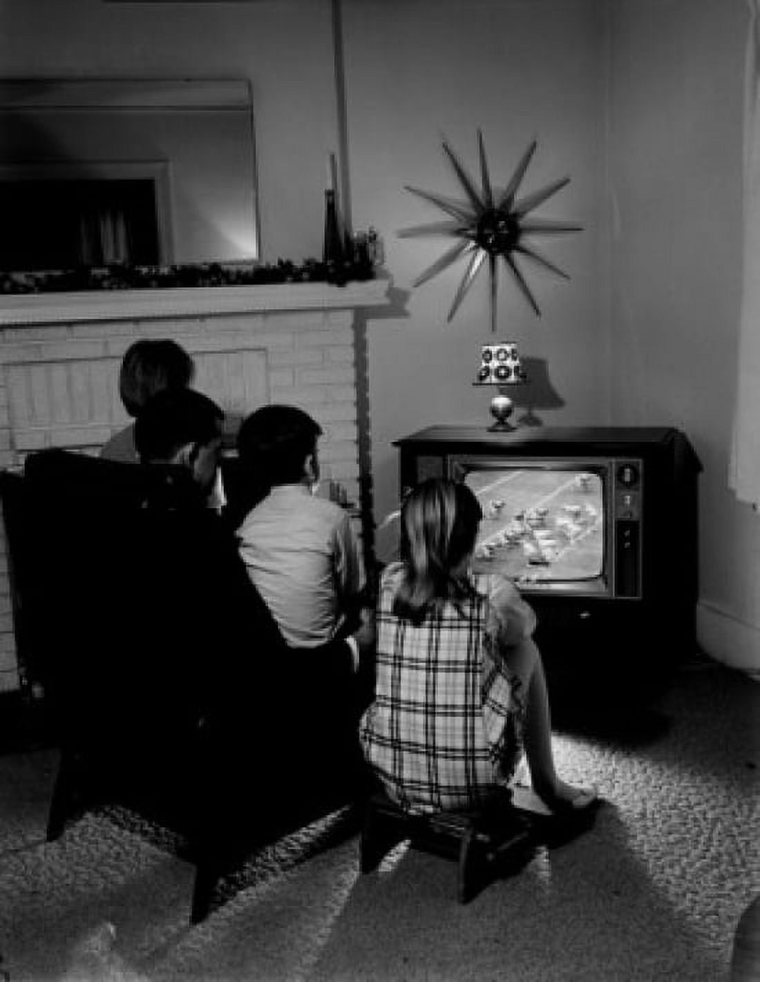 Kids watching tv with mother and father Canvas Art - (24 x 36)