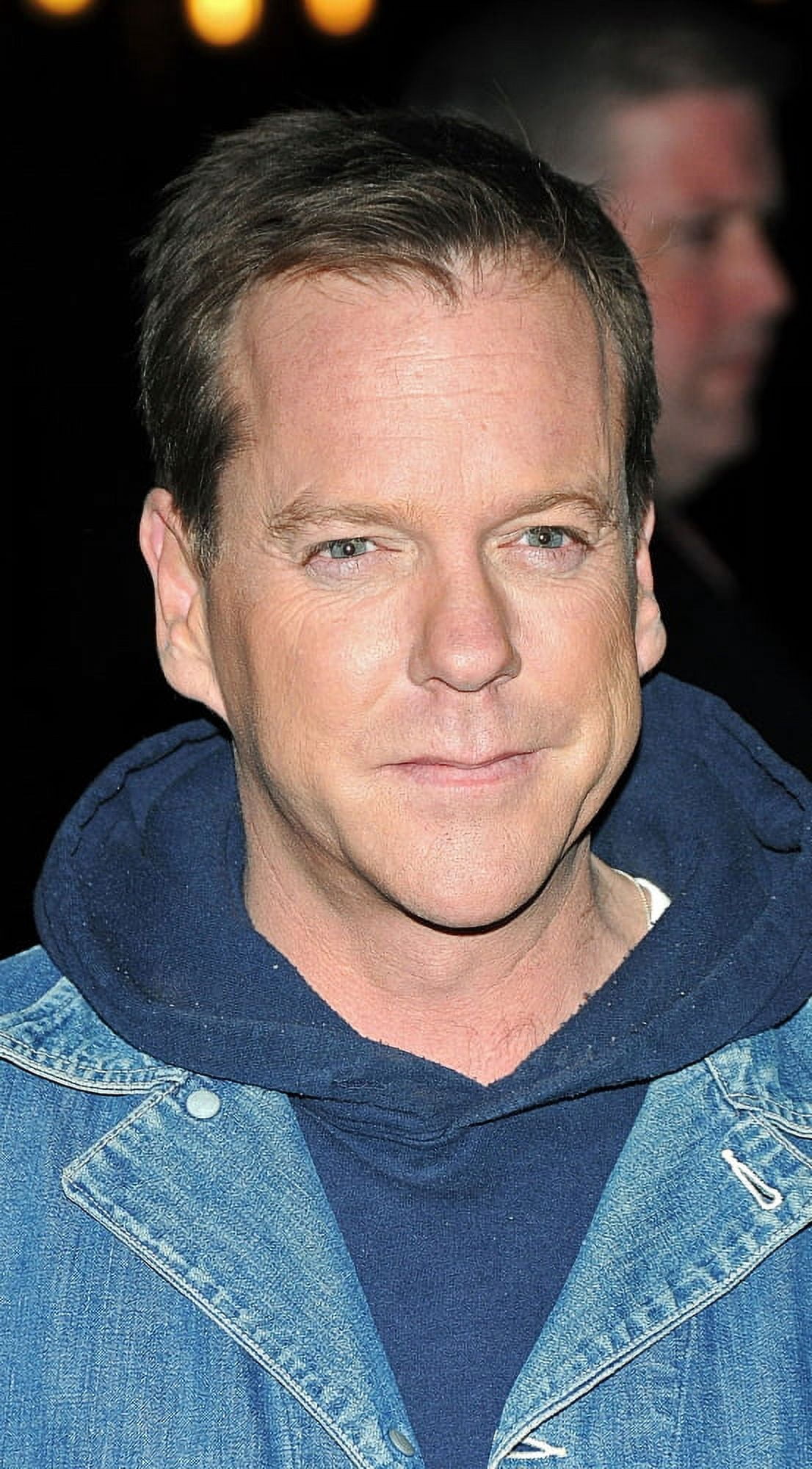 Kiefer Sutherland At Talk Show Appearance For The Late Show With David Letterman - Wed Canvas Art - (16 x 20)