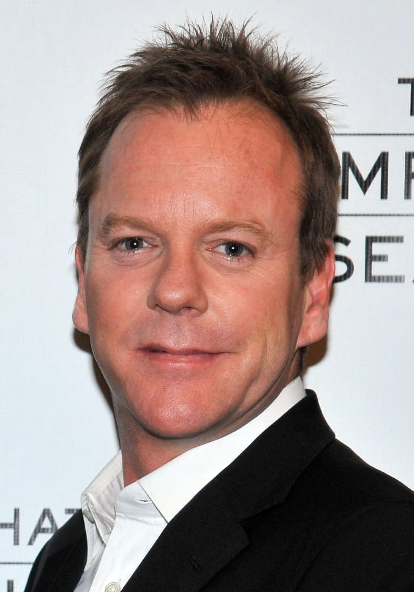 Kiefer Sutherland In Attendance For That Championship Season Cast Photo Op Canvas Art - (16 x 20)