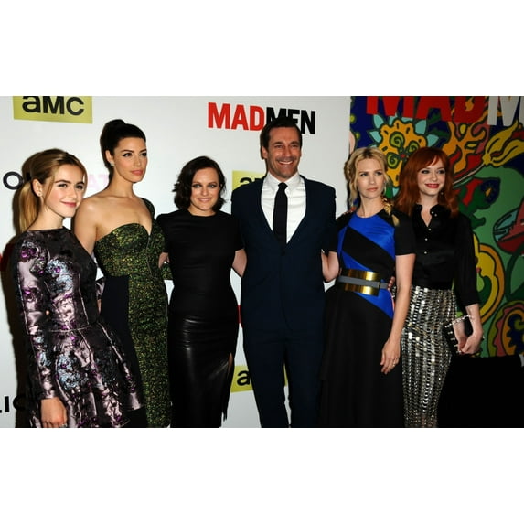 Kiernan Shipka Jessica Par Elisabeth Moss Jon Hamm January Jones Christina Hendricks At Arrivals For Mad Men Season