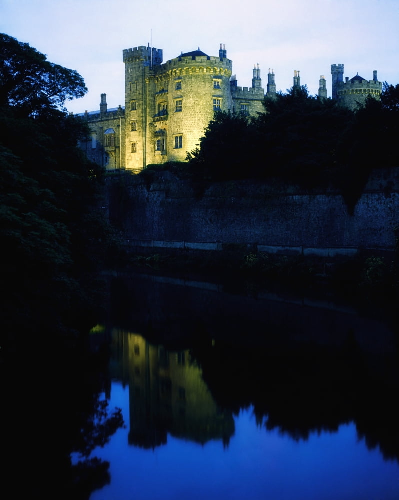 Kilkenny Castle Co Kilkenny Ireland 12Th Century Norman Castle Canvas Art - The Irish Image Collection Design Pics (13 x 17)