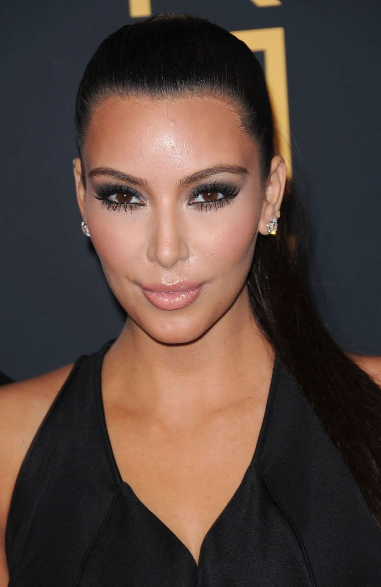 Kim Kardashian At Arrivals For Grand Opening Of Ryu Restaurant Canvas Art - (16 x 20)