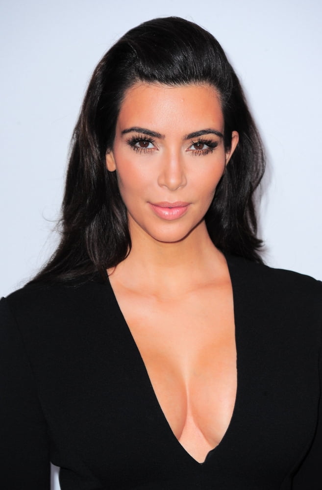 Kim Kardashian At Arrivals For Nbc Universal Cable Entertainment Upfronts Canvas Art -  (16 x 20)