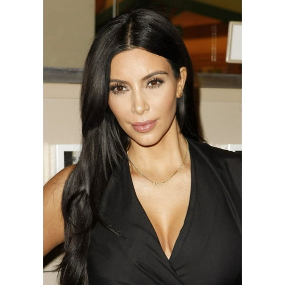 Kim Kardashian At In-Store Appearance Kim Kardashian Book Signing For Selfish, Barnes & Noble, Los Angeles, Ca May 7, 2015. Photo By: Emiley Schweich/Everett Collection Photo Print (8 x 10)