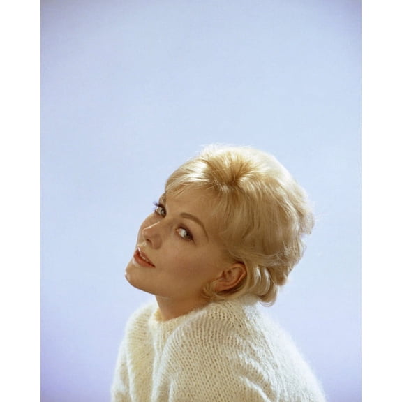 Kim Novak Blonde Beauty Vintage Studio Glamour Pose 24X36 Classic Hollywood Poster