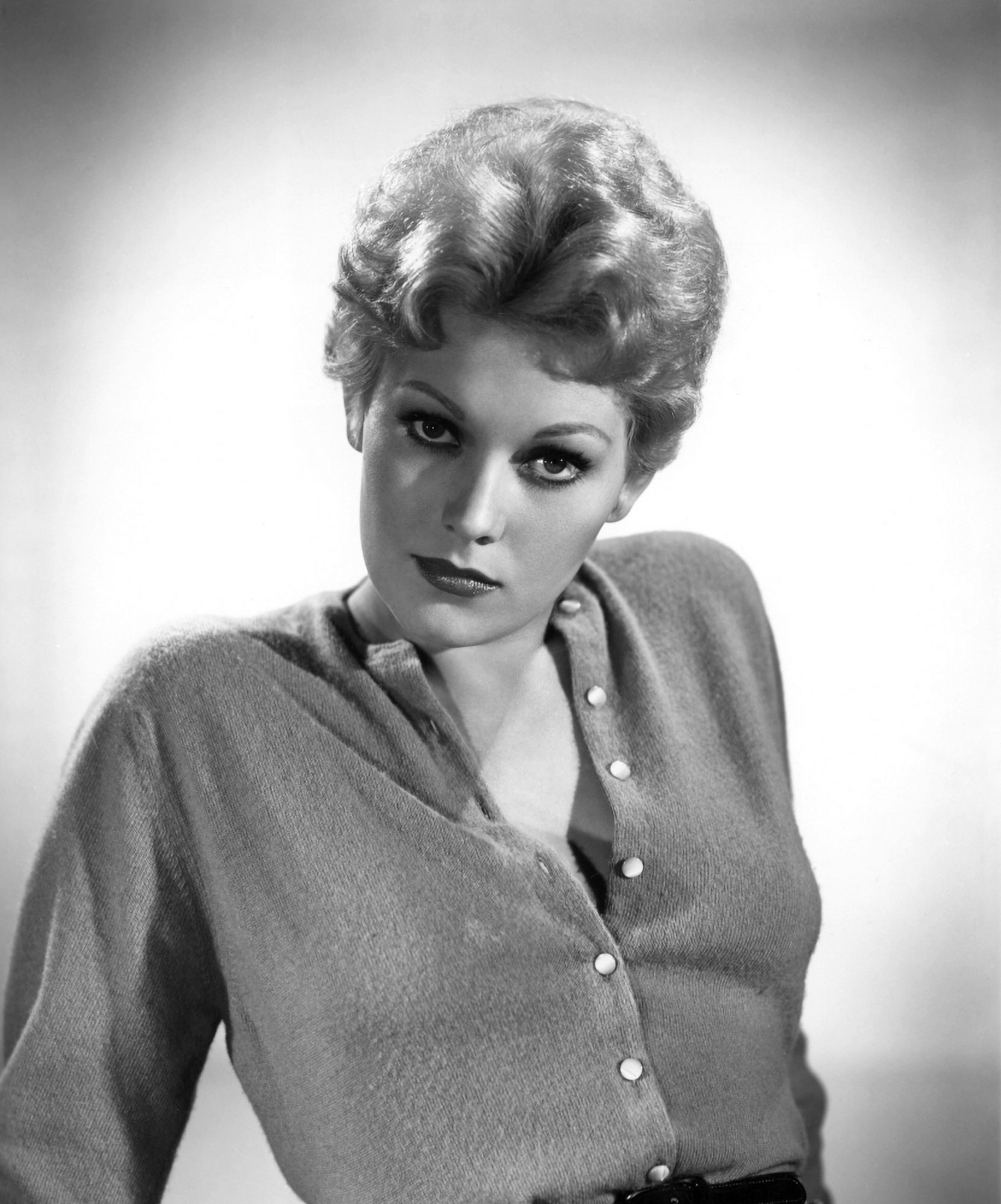 Kim Novak Canvas Art - (16 x 20)