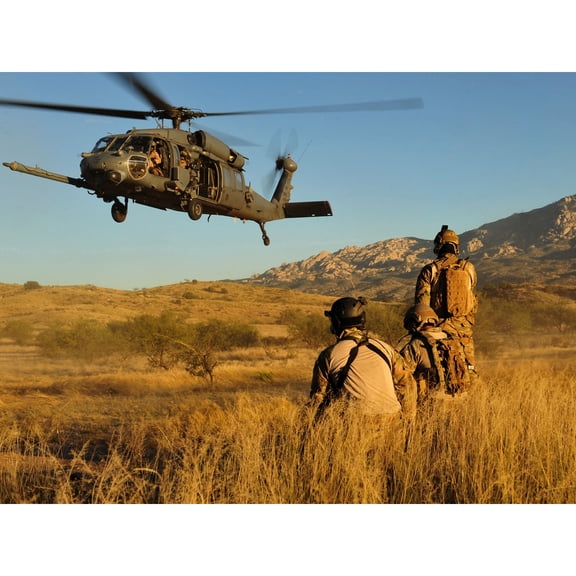 Kin Military USA USAF HH-60 Pave Hawk Helicopter Photo Extra Large XL Wall Art Poster Print