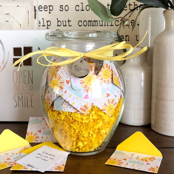 KindNotes Glass Keepsake Gift Jar with INSPIRATIONAL Messages - Fun in the Sun Design