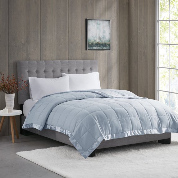 King Down Alternative Blanket with Satin Trim, Soft Lightweight Bed Blanket For All Season, Breathable Blanket for Home, Blue