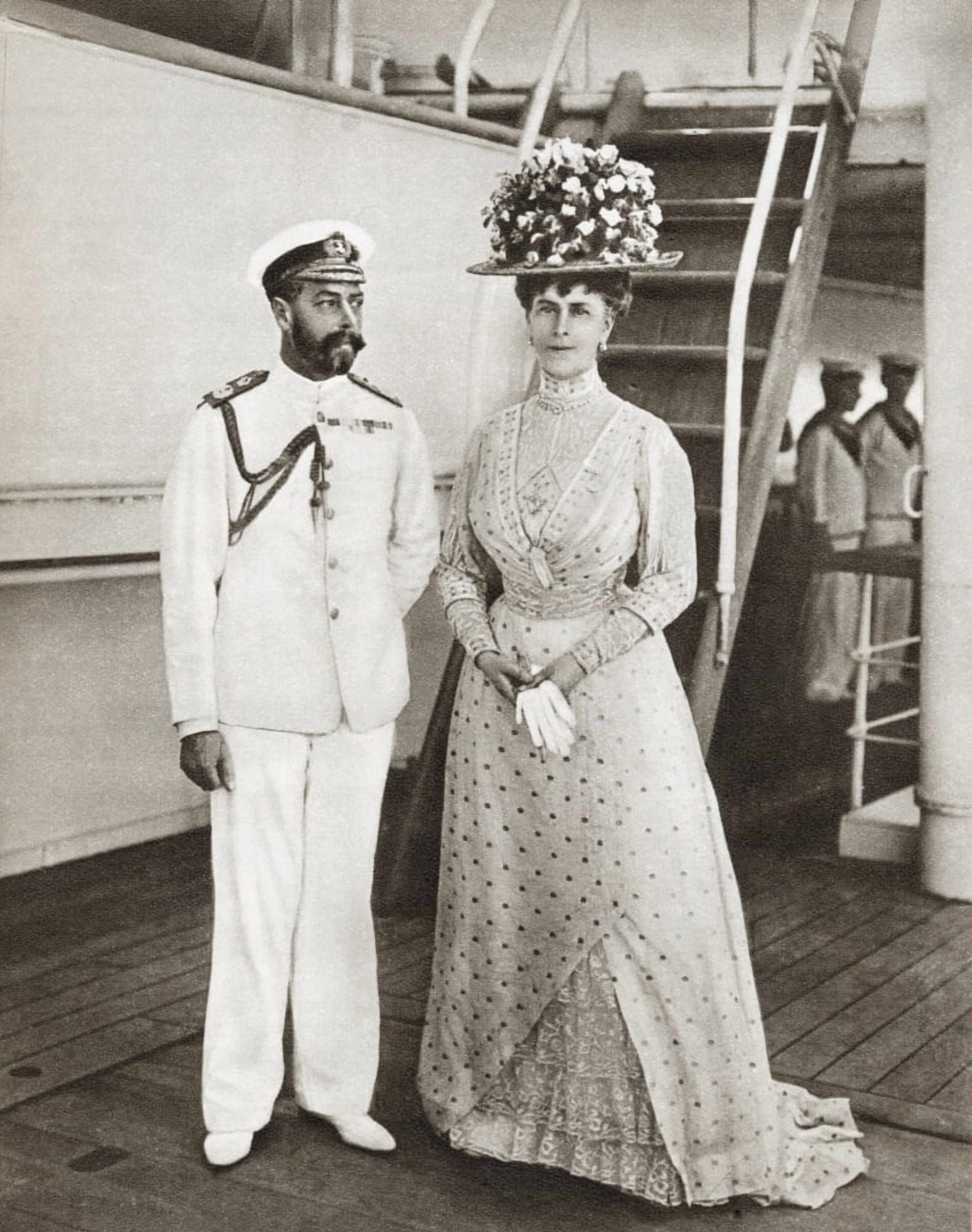 King George V And Queen Mary In 1911 On Board The Medina For Their Visit To India George V George Frederick Ernest Albert 1865 Canvas Art - Ken Welsh Design Pics (13 x 17)