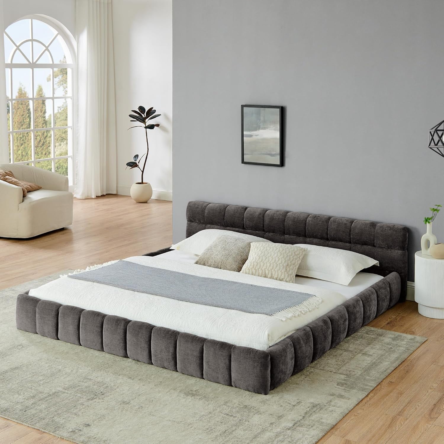 King Size Chenille Floor Bed with Thick Headboard, Solid Wood Grounded ...