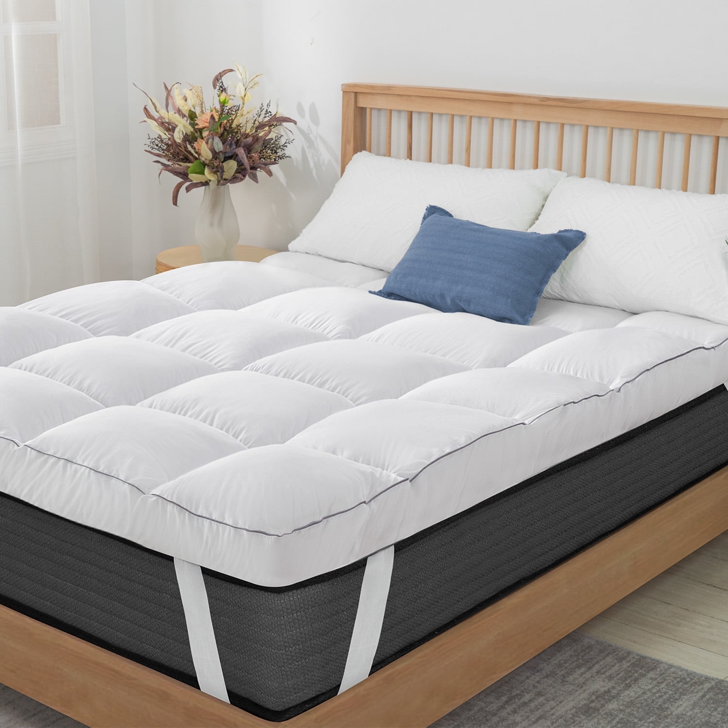 King Size White Down Alternative Mattress Topper with Elastic Bands