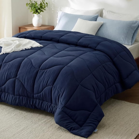 King Size Quilted Down Alternative Comforter Navy 90 x 102 Inches