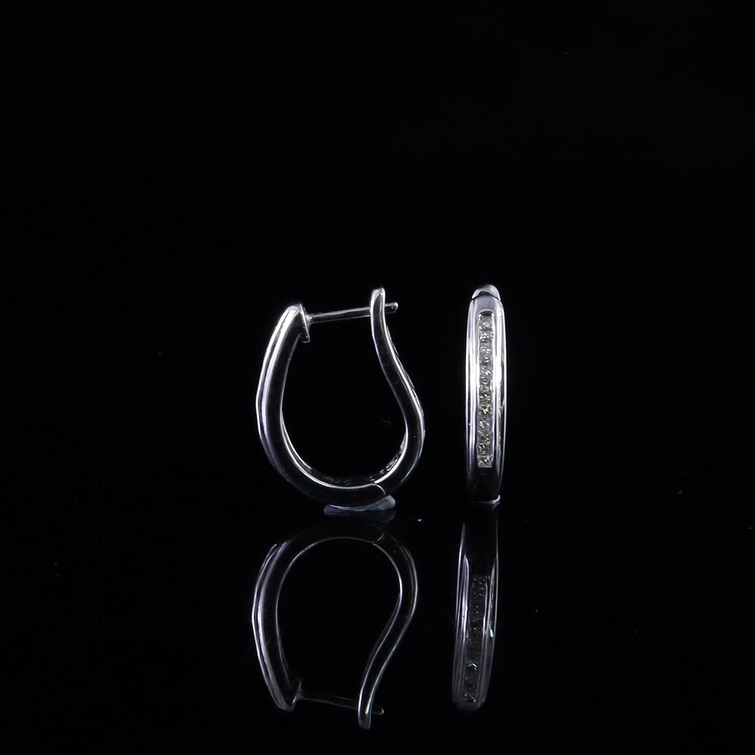 King of Bling's 0.33ct Diamond 925 Sterling Silver White Hoop Stud Earrings For Men's / Women's