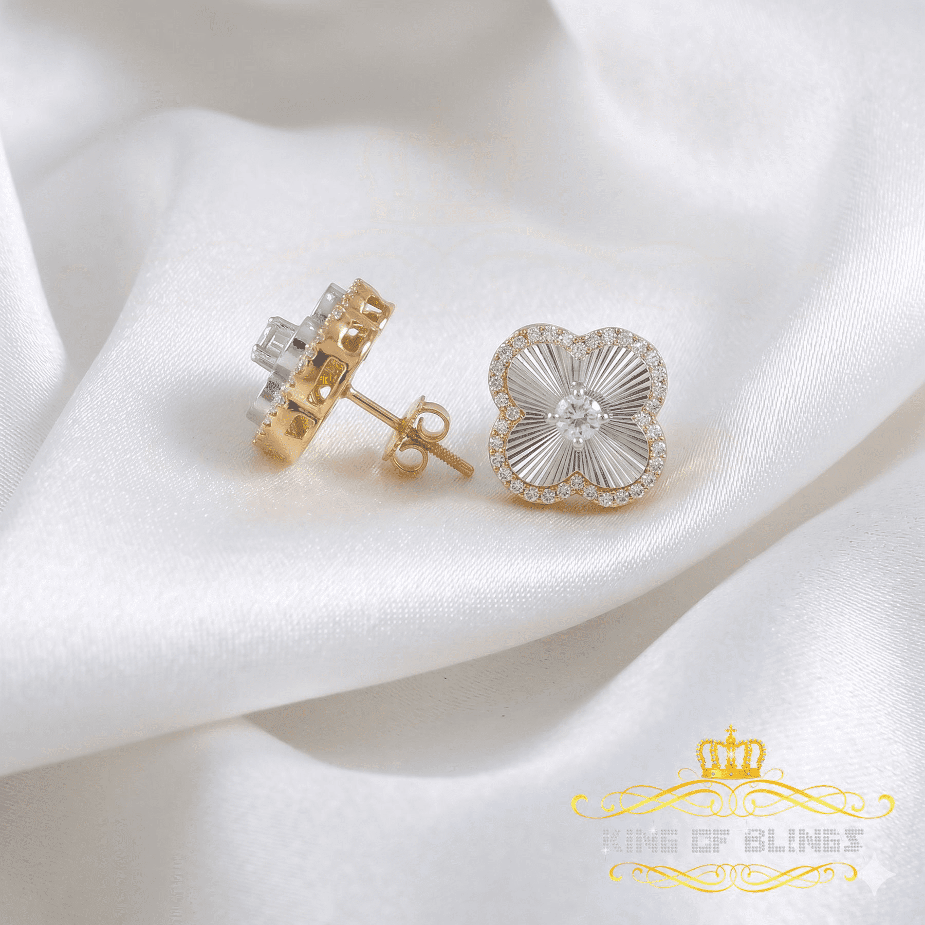 King of Bling's 925 Yellow Silver0.66ct VVS 'D' Moissanite Square Stud Earring Men's/Womens