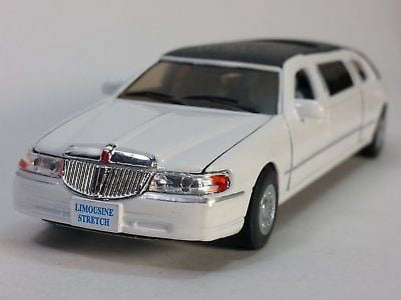 ぎんちゃん Kinsmart 1999 Lincoln Town Car Stretch Limousine Limo 1:38