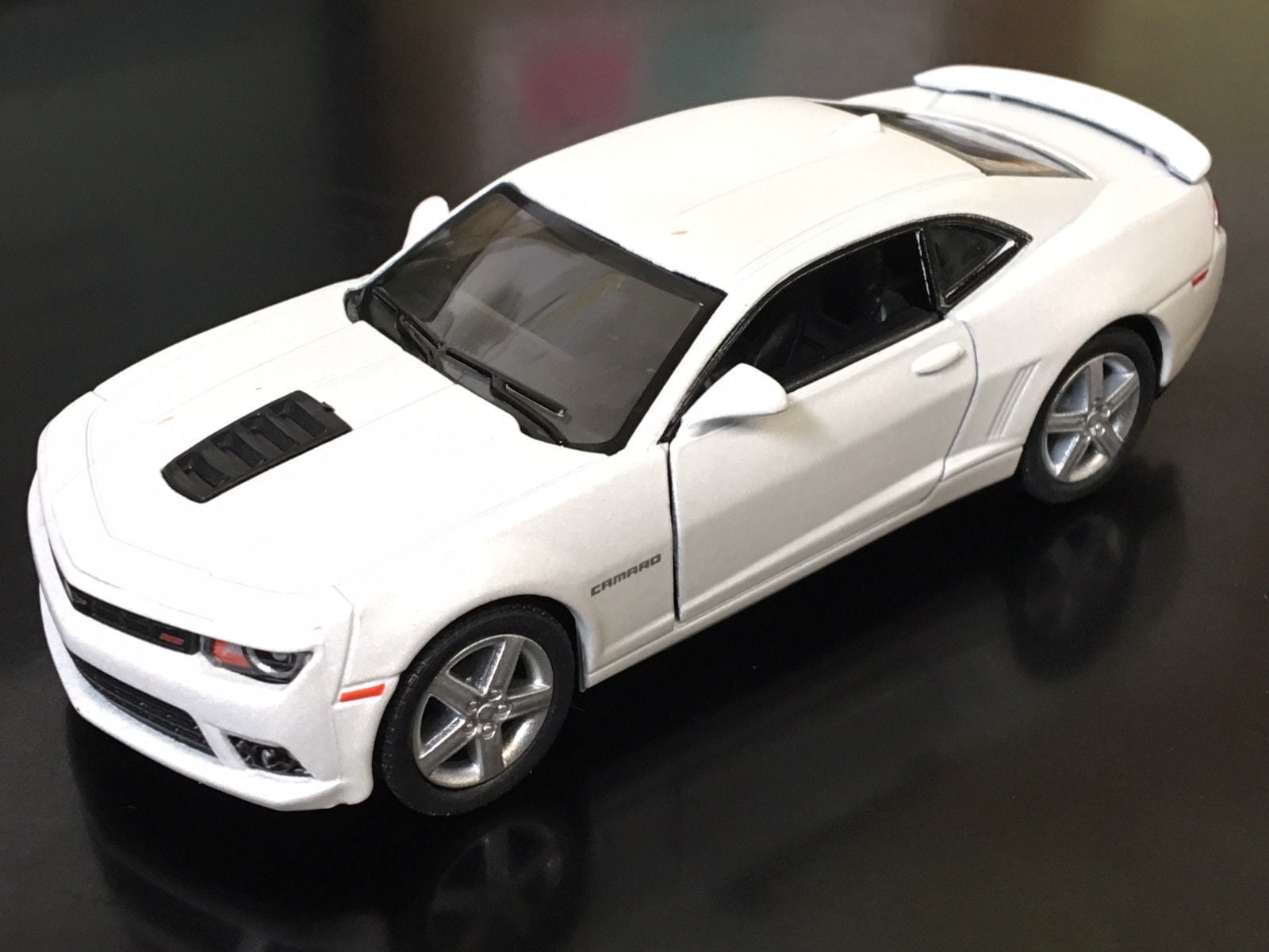 Kinsmart 5" 2014 Chevy Chevrolet Camaro Diecast Model Toy Car 1:38 White