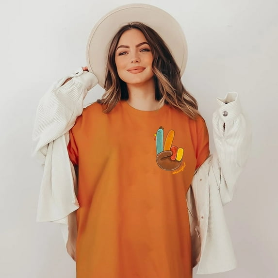 Kiraa Tee With Cute Turkey Peace Sign Shirt, Thanksgiving Shirts, Happy Thanksgiving Family Matching Reunion T-Shirts, Thanksgiving Day Gift, Graphic Tee Birthday Gifts; For Men & Women