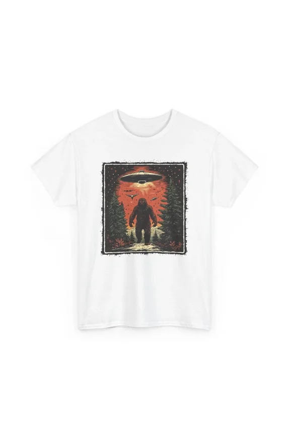 Tee With Bigfoot & Ufo Alien Shirt | Ufo Space Vibes T-Shirt S-5Xl | Alien Graphic Tee Birthday Gifts; For Men & Women