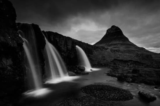 Kirkjufell Iceland Canvas Art - Nina Pauli (12 x 18)