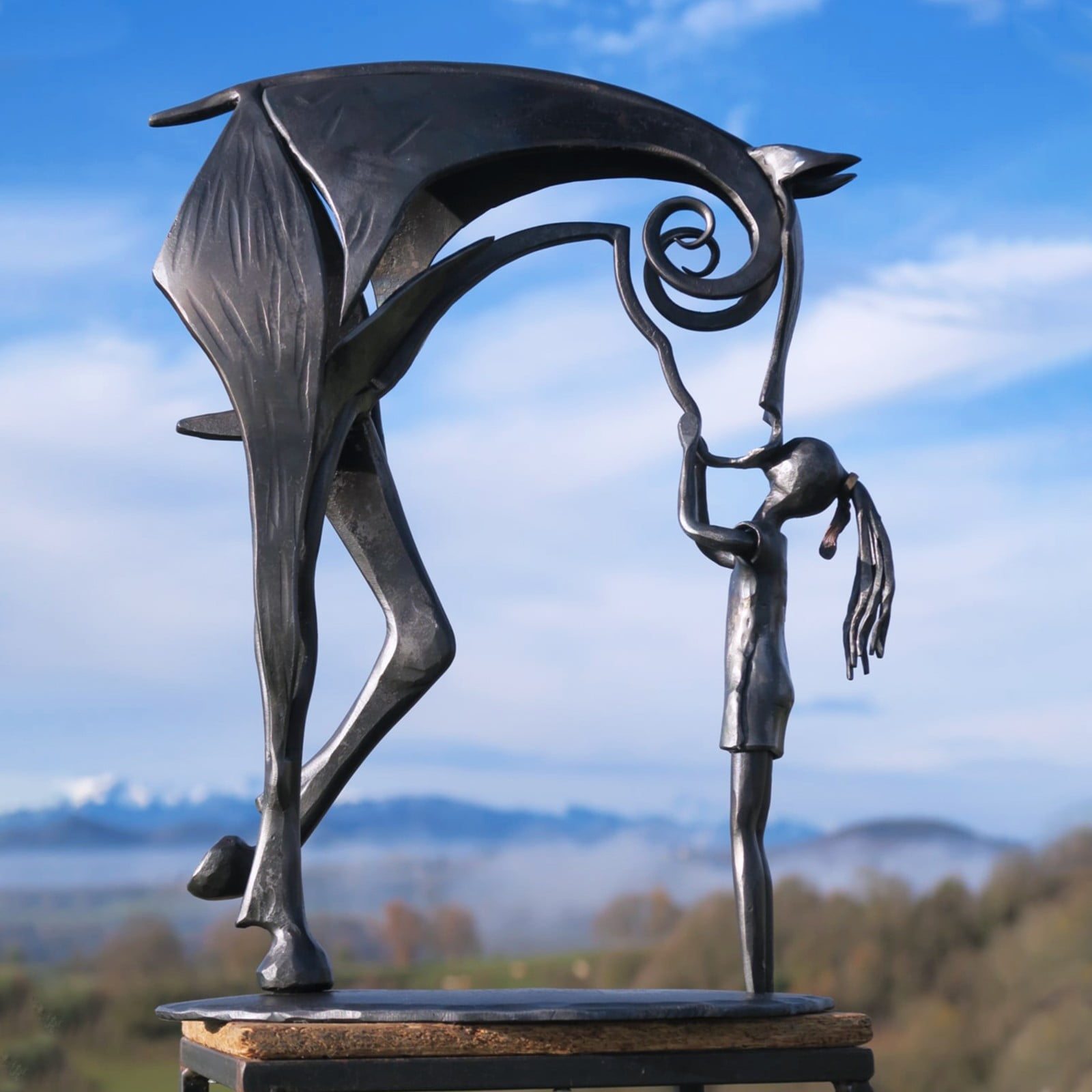 Kiss-Horse Sculpture Modern Statue Rustic Metal Art Men Gift Horse Decor