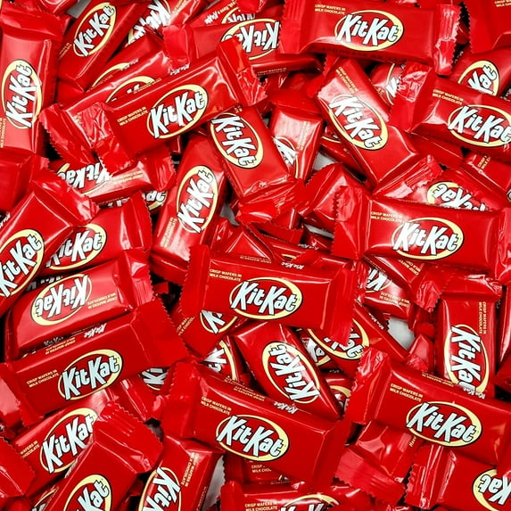Kit Kat Snack Size Red Crisp Wafers Snack Size Milk Chocolate Candy Bars - Individually Wrapped - Bulk Pack 2 Pound