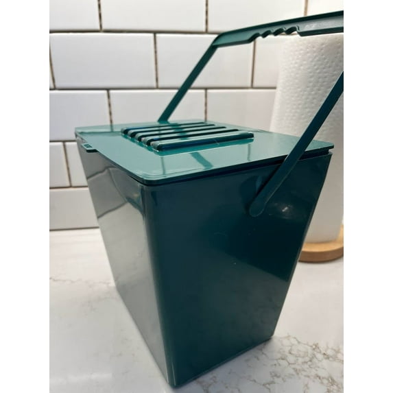 Kitchen Counter Compost Keeper - Green