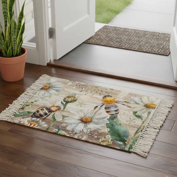 Kitchen Runner Rugs, Retro Watercolor Diasy Floral Bee 2'x3' Throw Rug with Tassels, Farm Flower Leaves on Wood Washable Soft Floor Carpet Runner for Hallway Bedroom Bathroom Laundry Room