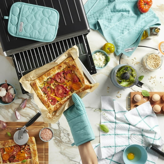 KitchenAid Onion Quilt Kitchen Towel, Oven Mitt & Potholder 4-Pack Set, Aqua Sky, 16"x26", 7"x13" & 7"x10"