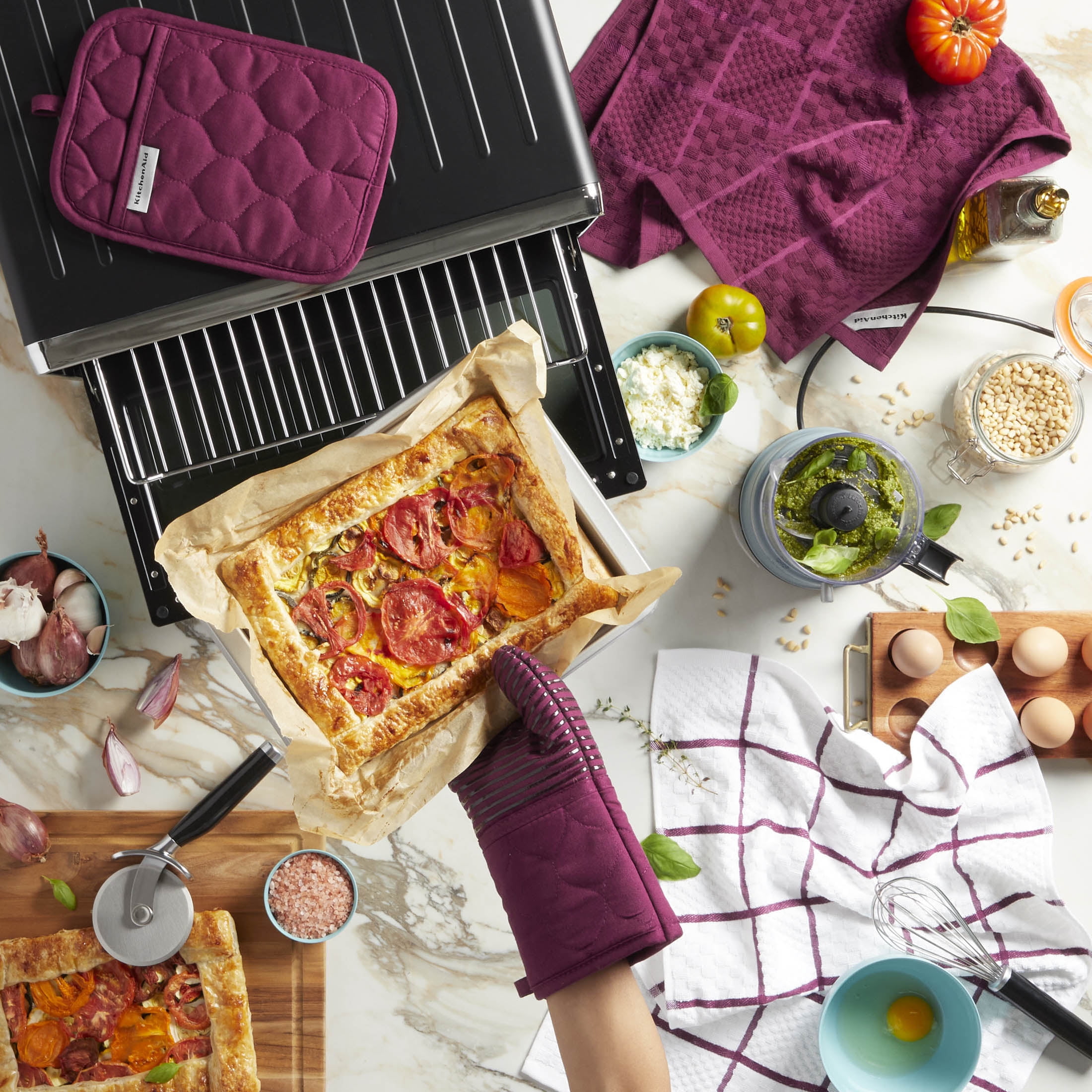 KitchenAid Onion Quilt Kitchen Towel, Oven Mitt & Potholder 4-Pack Set, Beet, 16"x26", 7"x13" & 7"x10"