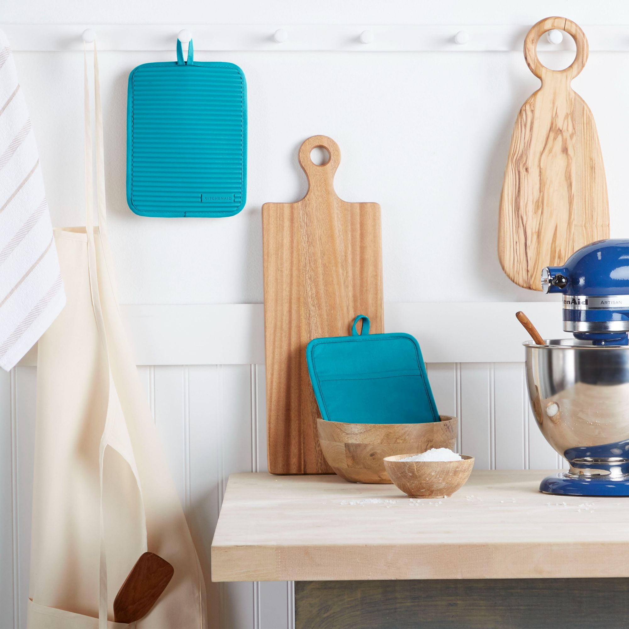 KitchenAid Ribbed Soft Silicone Pot Holder 2-Pack Set, Ocean Drive Blue, 7"x9" - Thumbnail 4