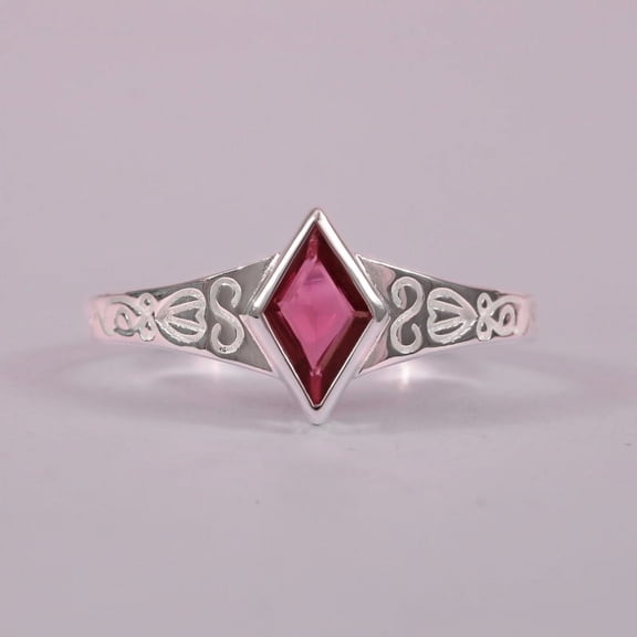 Kite Shape Pink Sapphire Gemstone Ring, 925 Sterling Silver Engraving Band Ring, Solitaire Ring, Handmade Ring, Gift For Ring, Light Wight Jewelry