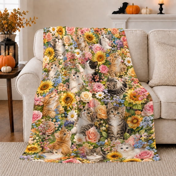 Kittens Sunflowers, Playful Pet Portrait Pattern, Warm Flannel Blanket for Living Room and Reading Nook with Detailed Artwork, Cat Lovers Friendship Gift, Pet Lover Home Decor