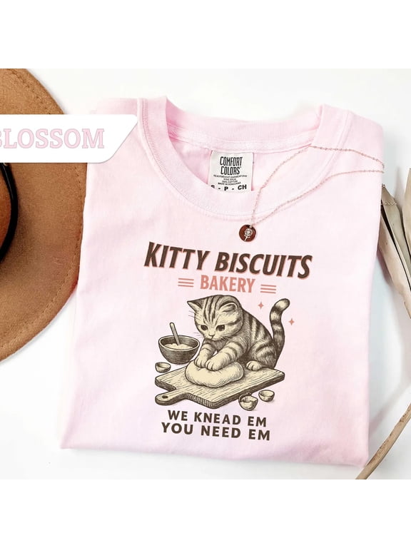 "Kitty Biscuits Bakery" Cat Kneading T-Shirt – Humorous Feline Chef Tee for Cat Lovers & Bakers