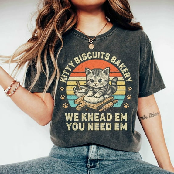 Kitty Biscuits Bakery Shirt, We Knead Em You Need Em T-shirt, Cat Kneading Tee, Retro Cat Mom Gift, Baking Cat Lover Tee, Cozy Puns SWEATSHIRT All Size S-5XL
