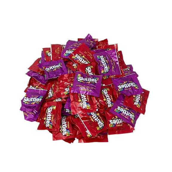 Klub Bulk Skittles Candy Assortment -3-lbs-Wild Berry & Original Flavor Skittles Candy Coated Fruit Chew Bites Individually Wrapped Mini Packs- Bulk Party Size Variety Pack (48-Oz)