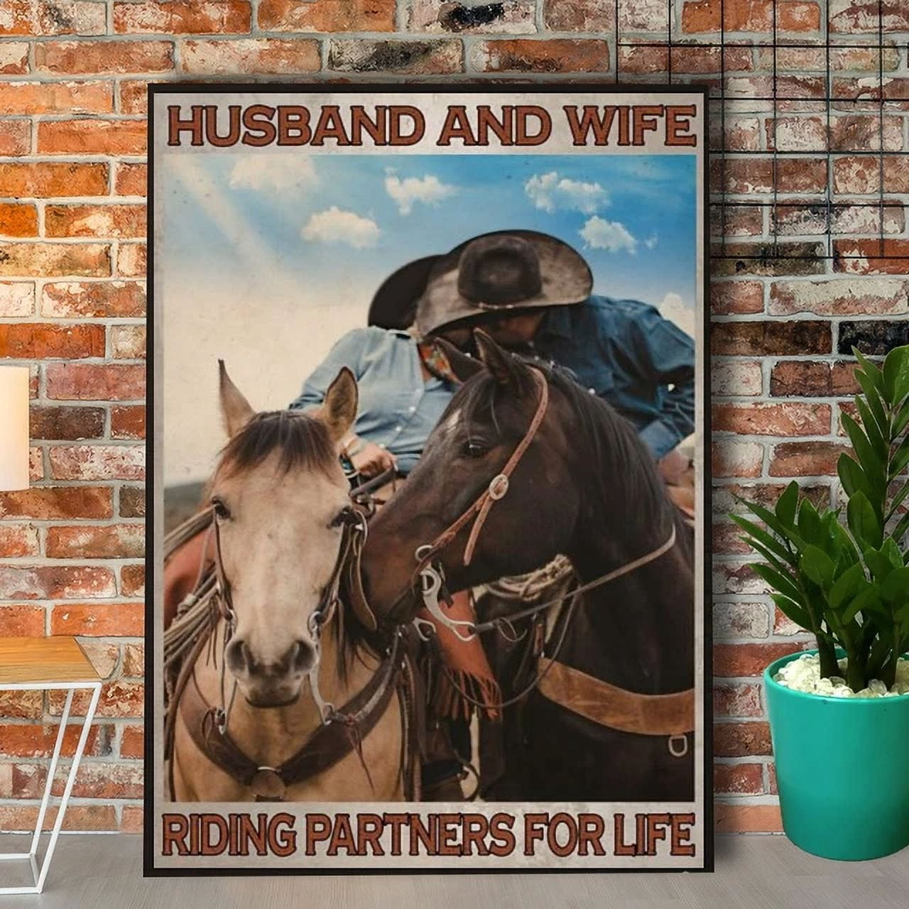 Kna Prints - Poster Couple Kissing & Horse Husband And Wife Riding ...