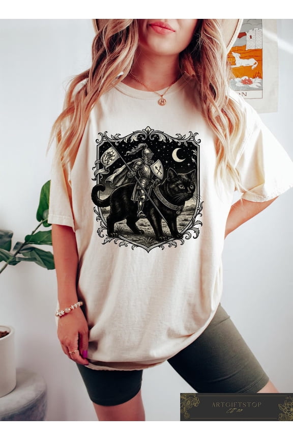 Knight Cat Rider T-shirt, Retro 90s Graphic Tee, Dark Art Shirt, Medieval Shirt, Cat, Shirt, Grimdark, Fairycore Tee, F3925 All Size S-5Xl