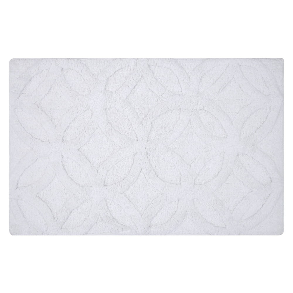 White Cotton Plush Geometric Bath Rug 17x24