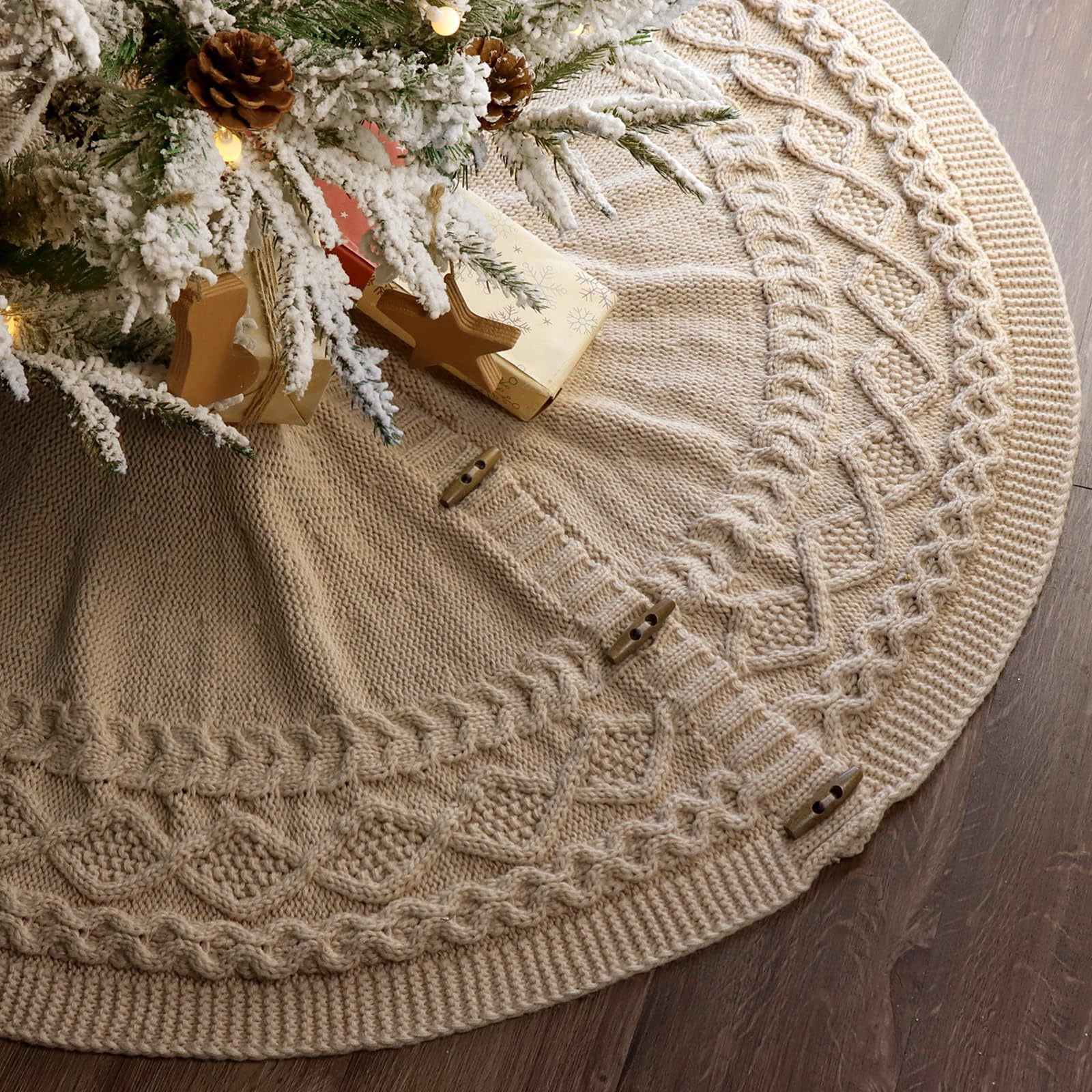 Cream Cable Knit 48-Inch Christmas Tree Skirt with Diamond Pattern
