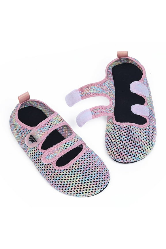 Knitted Velcro shoes, waterproof shoes, yoga shoes - these are all ideal choices for your relaxed travels.