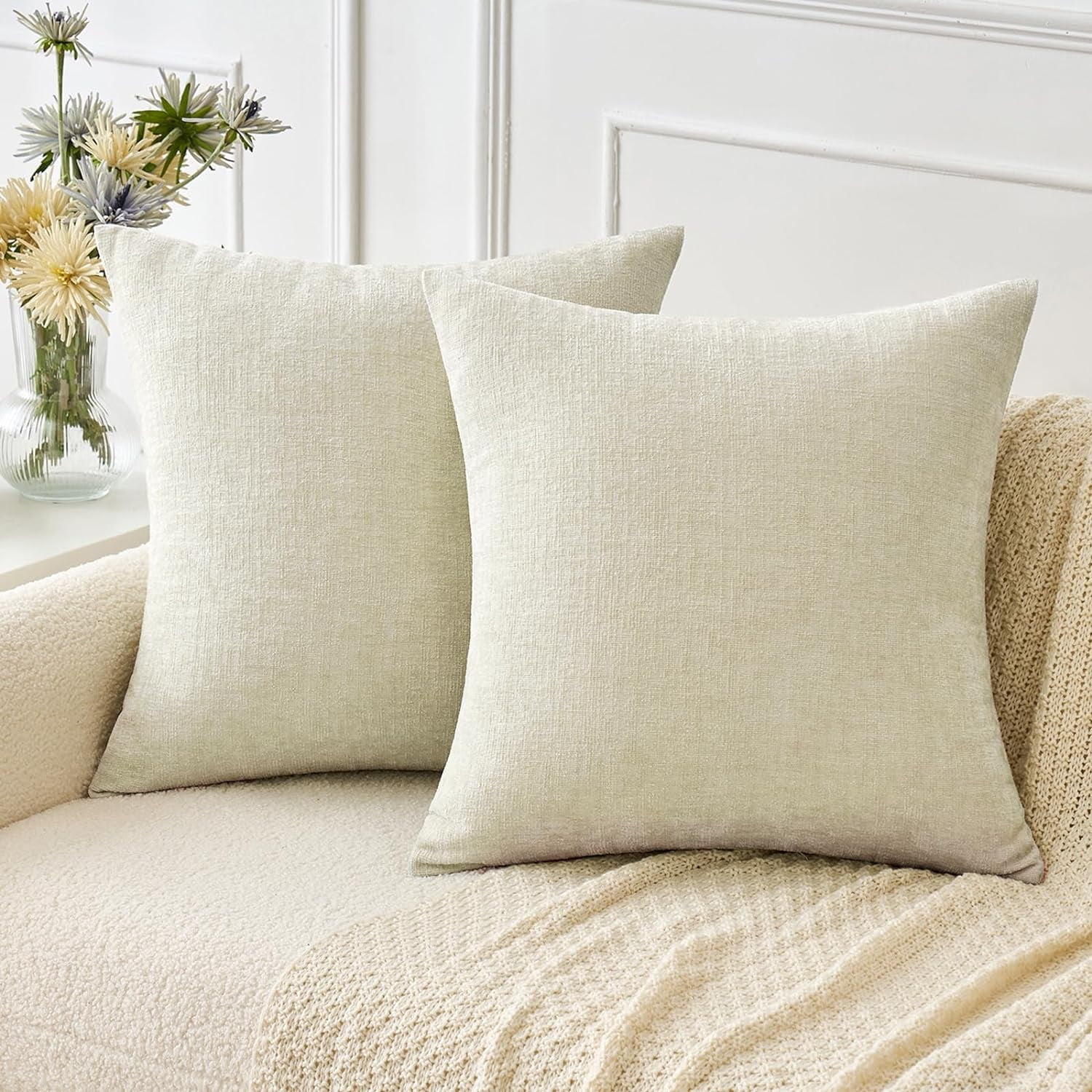 Knubmt 2 Pcs Linen Throw Pillow Covers Decorative Pillow Case Square Cushion Cases for Bed Couch Sofa Living Room, 22x22 Inch