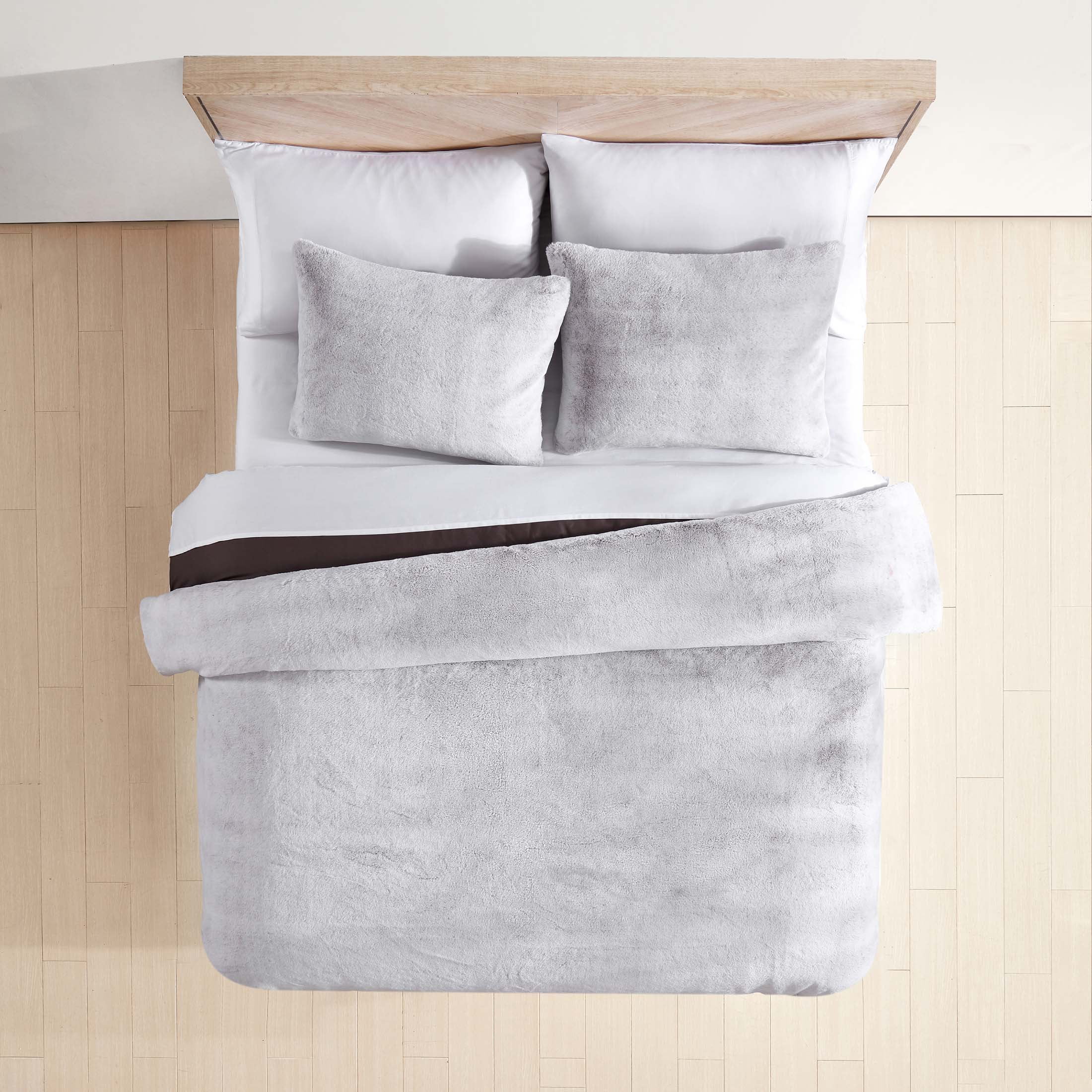 Ko-ze Camden Faux Rabbit Fur Comforter Set with Matching Shams, Chocolate,  Full/Queen - Walmart.com