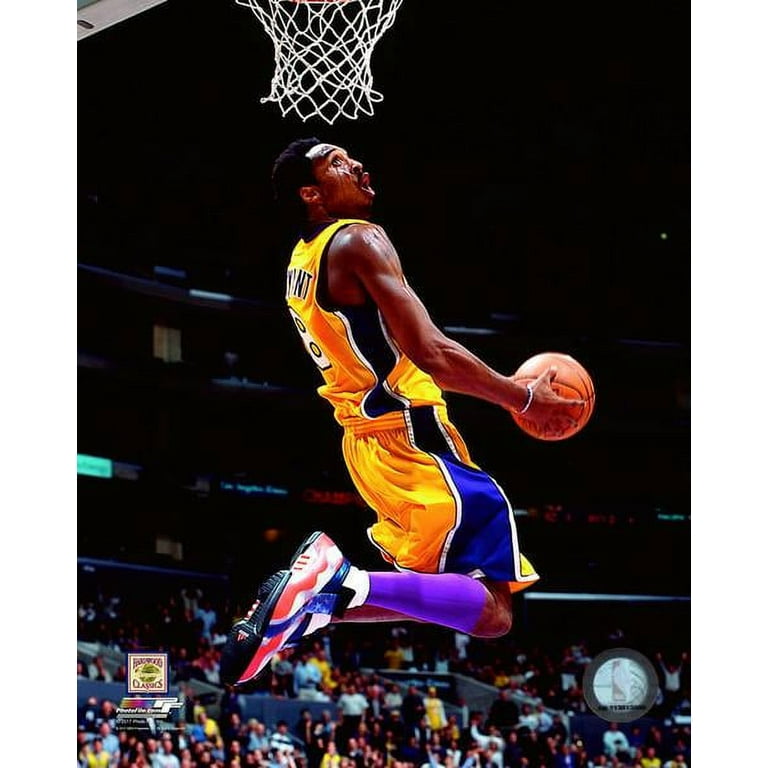 Kobe Bryant 2000-01 Action Photo Print 