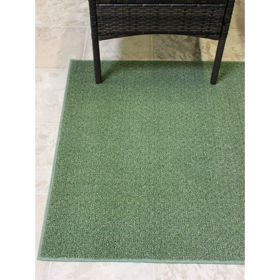 Koeckritz Rugs 2'x4' Garden Escape HollyLeaf Indoor/Outdoor Area Rug with Premium Edges