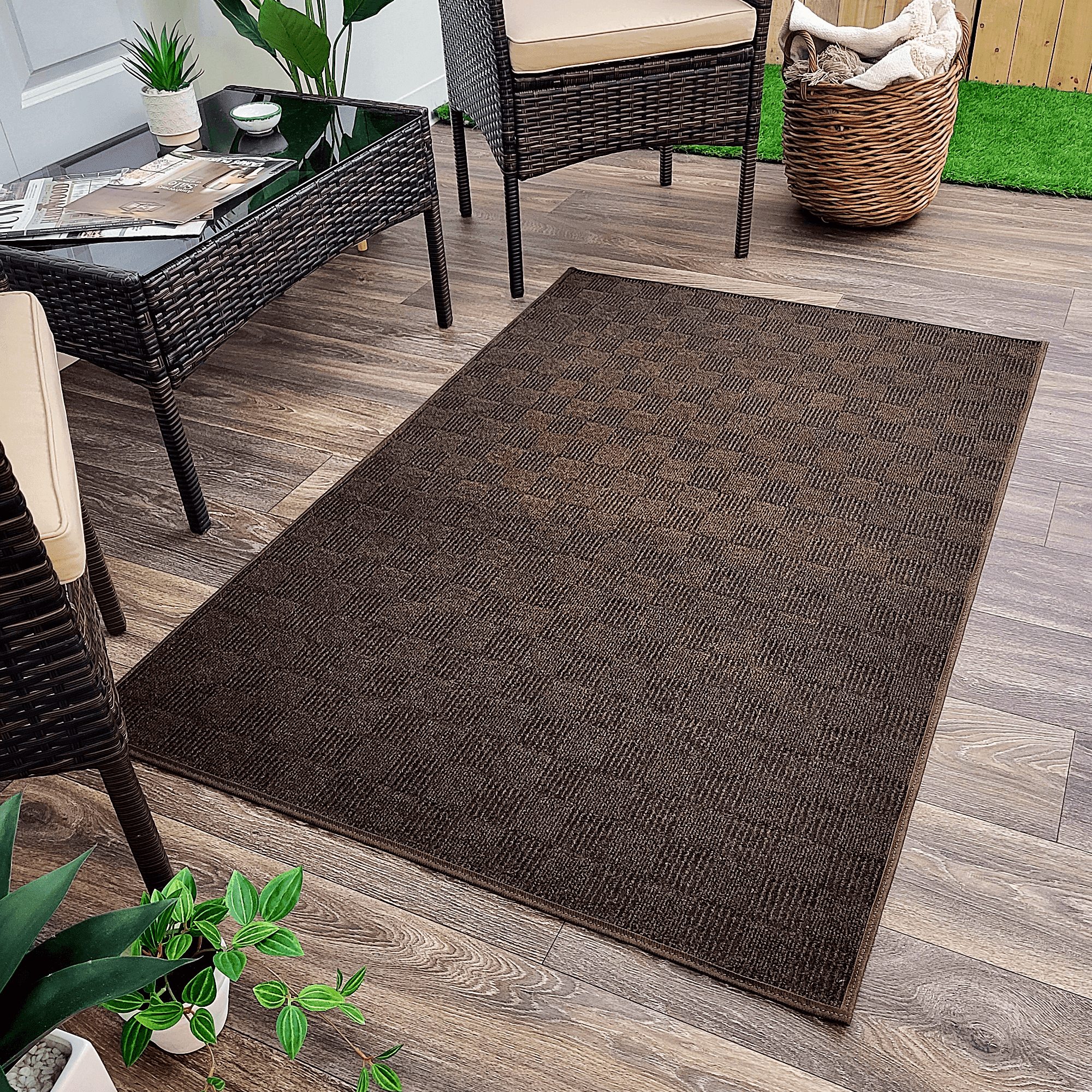 Koeckritz Rugs 3'x3' Mocha Patchwork Indoor/Outdoor Rug Soft, Durable ...